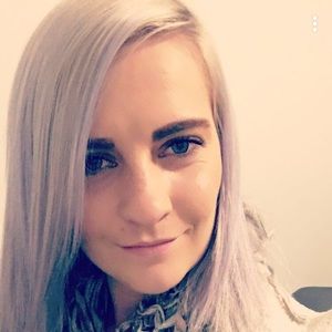 Meet your Posher, Becky